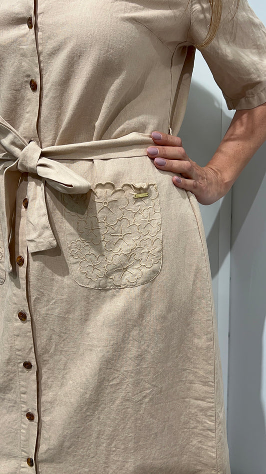 Vestido midi camiseiro