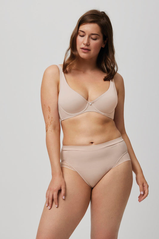 YM Cueca alta confortável Ref. 19342