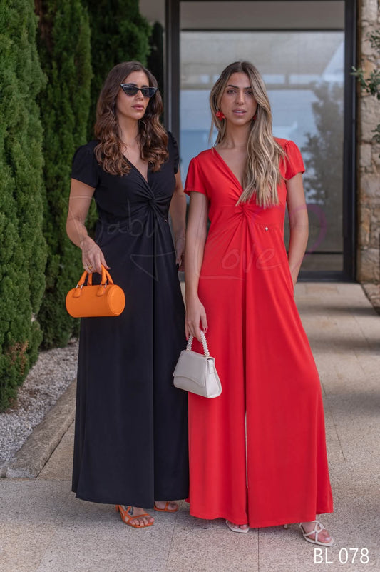 Long, plain jumpsuit with knot detail, Ref. 244637