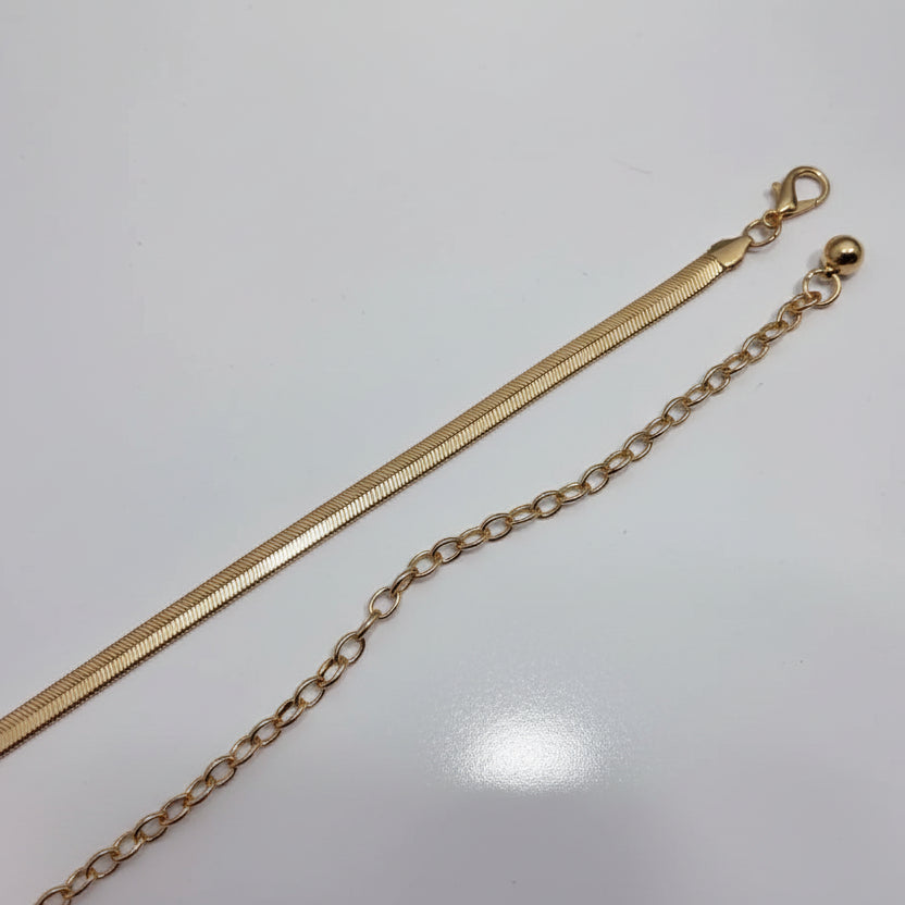 Elastic metal belt