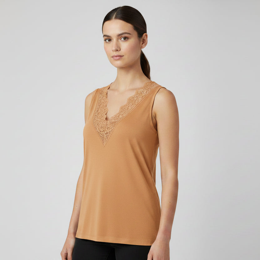 Camisola interior com renda