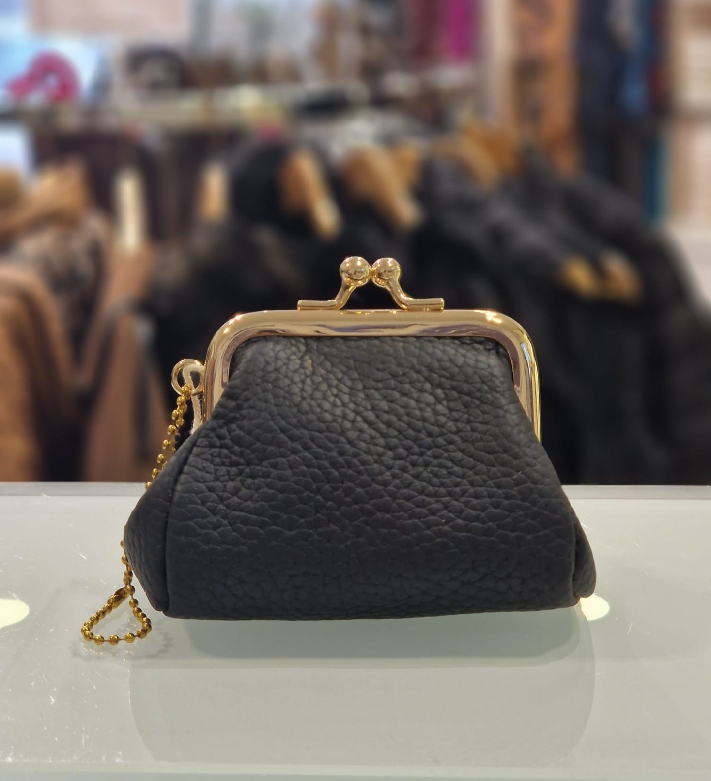 Leather coin purse Ref. 706625