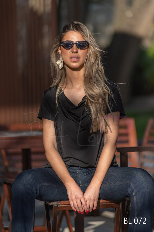 Plain tunic with draped neckline Ref. 254072