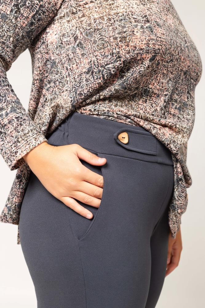 Calça reta lisa Ref. 233055