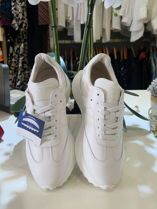 Sapatilha em pele Ref. 250438