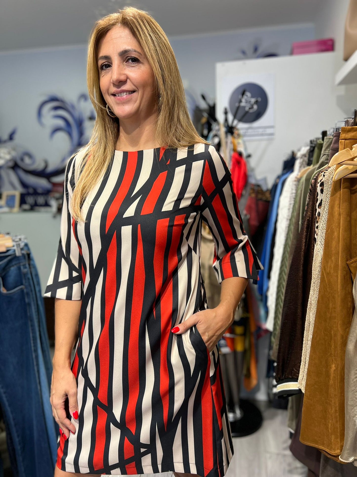 Vestido curto com padrão Ref. 3060629