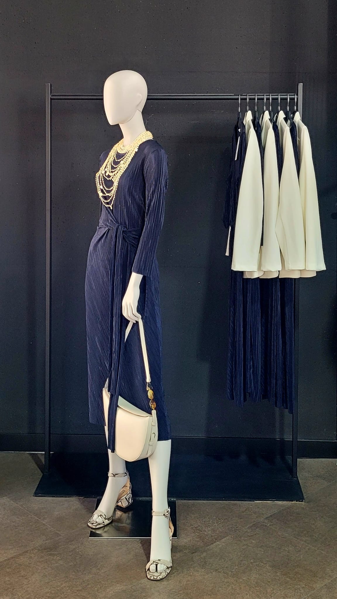 Vestido longo plissado Ref. 2526298