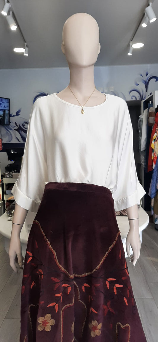 Saia bordada de veludo Ref. 4100201