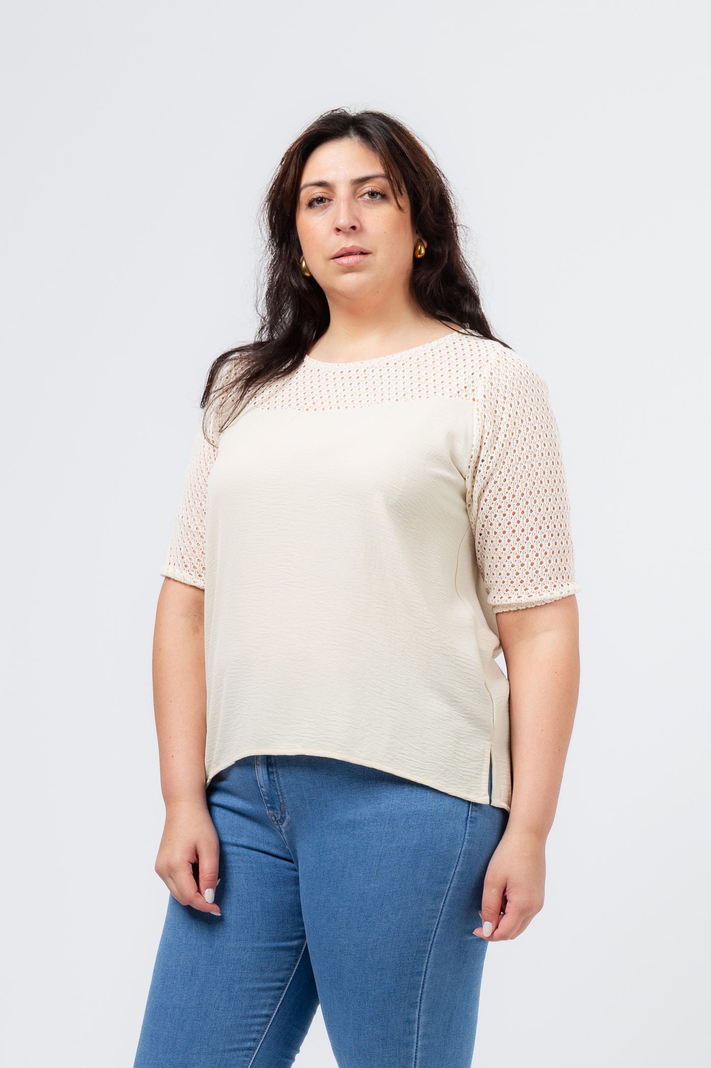 Plain blouse with lace detail