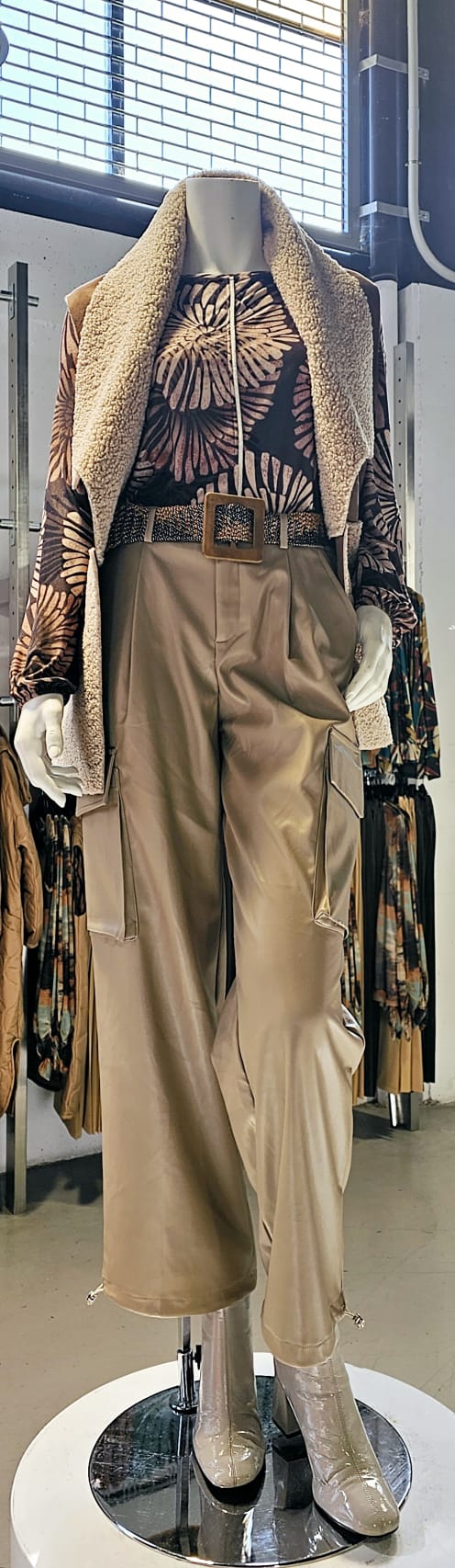 Cargo pants in eco-leather Ref. 942586