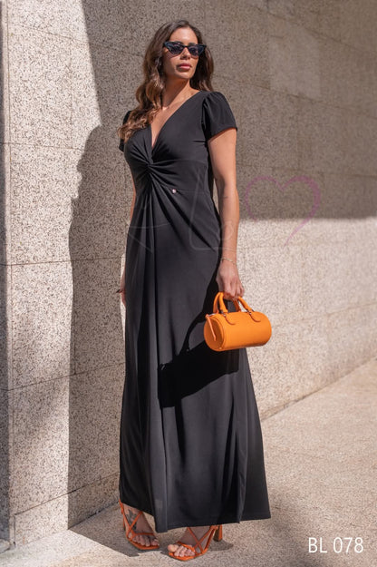 Long, plain jumpsuit with knot detail, Ref. 244637
