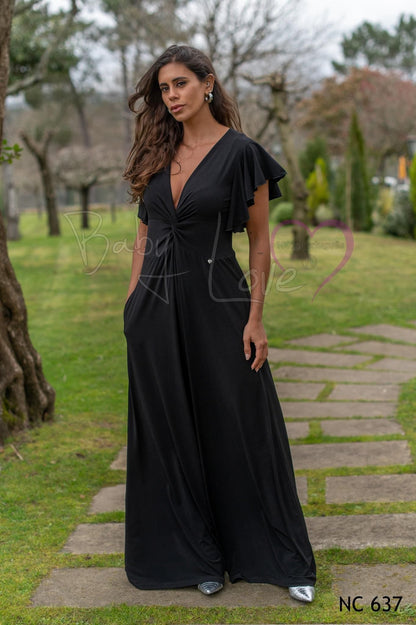 Long, plain jumpsuit with knot detail, Ref. 244637