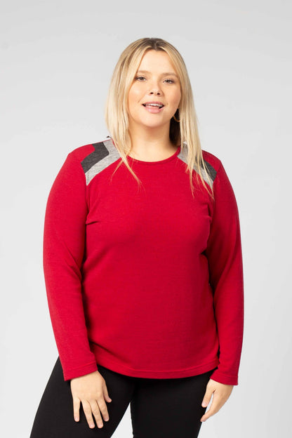 Camisola lisa com pormenor no ombro. Ref.231572