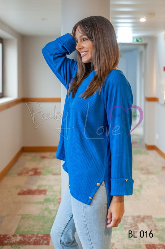 Camisola canelada lisa com botões. Ref. BL23016