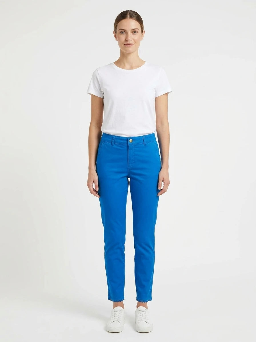 Skinny trousers with hem detail