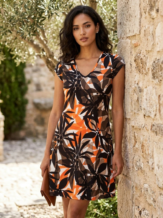 Short dress with print.