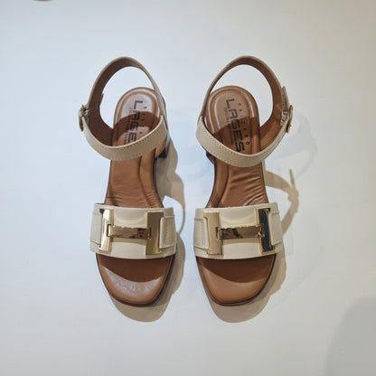 Leather sandal