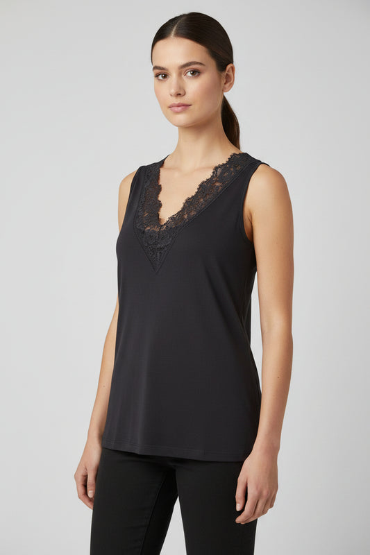 Camisola interior com renda