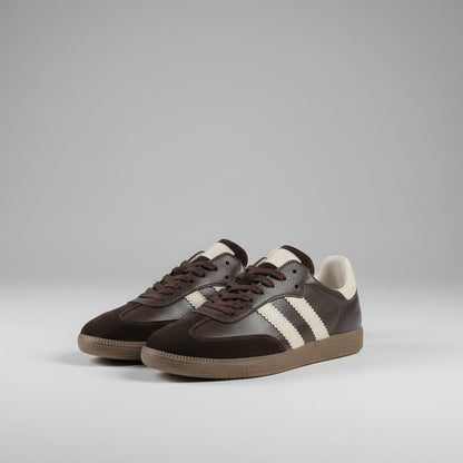 Leather sneaker