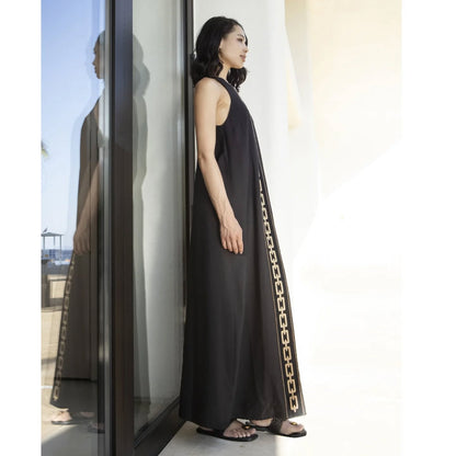 Long dress with detail