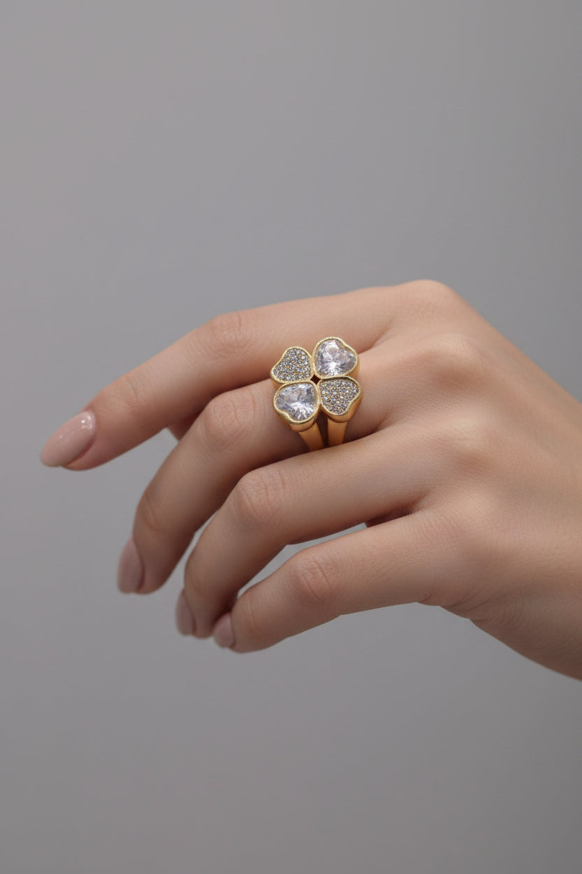 Ring with stones and doubles