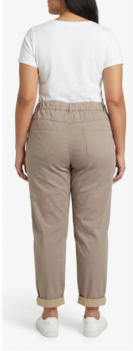 Skinny trousers with eyelets on the pocket