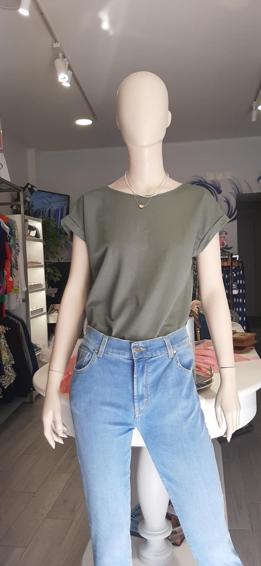 T-shirt básica lisa  Ref. 2426706