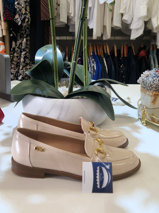 Mocassim de verniz em pele Ref. 369800