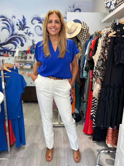 Blusa com gola em bico Ref. 511075
