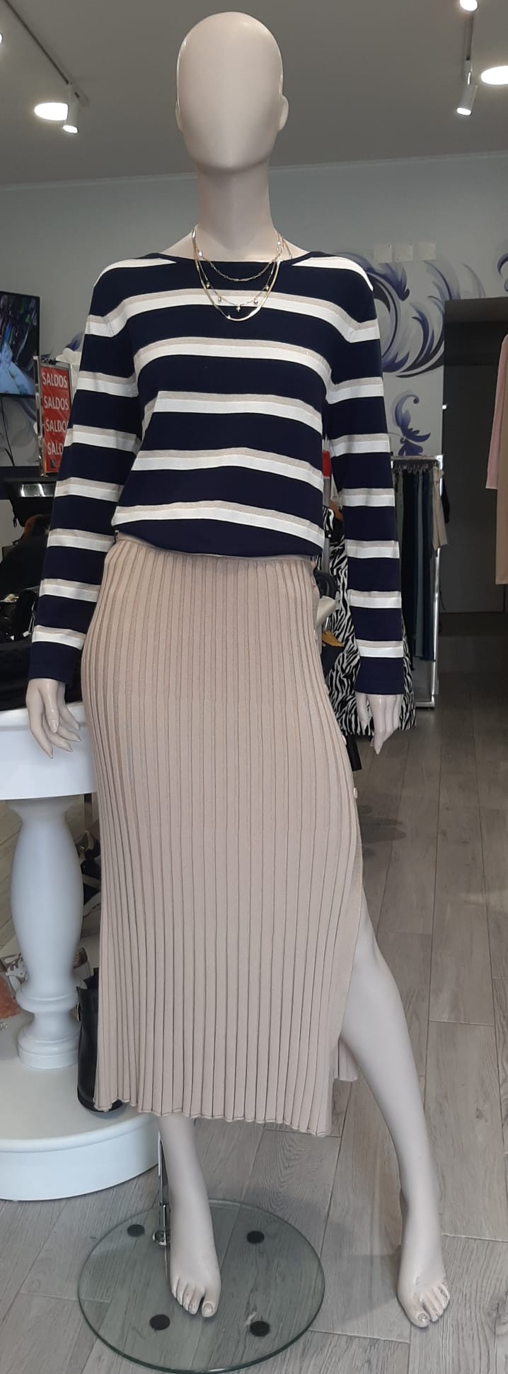 Saia de malha plissada Ref. 2523810