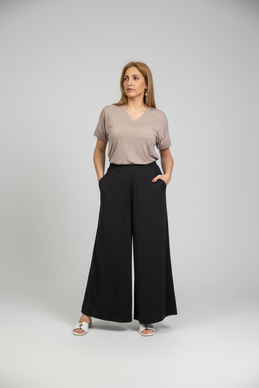 Short-sleeve knit tunic