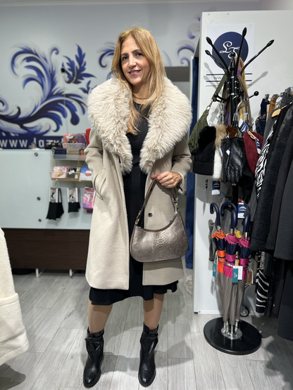 Sobretudo com pelo removível Ref. 255810