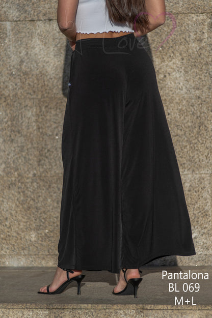 Plain wide-leg trousers Ref. 25069
