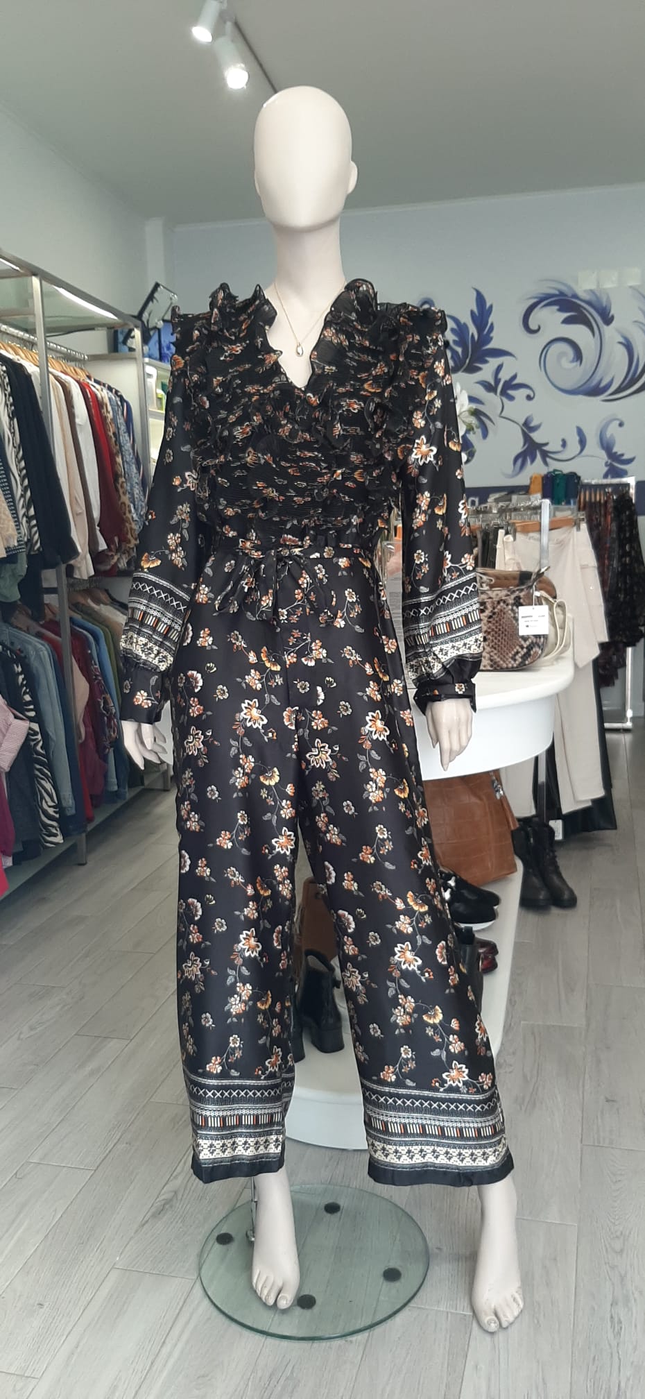 Macacão longo com padrão Ref. 100864