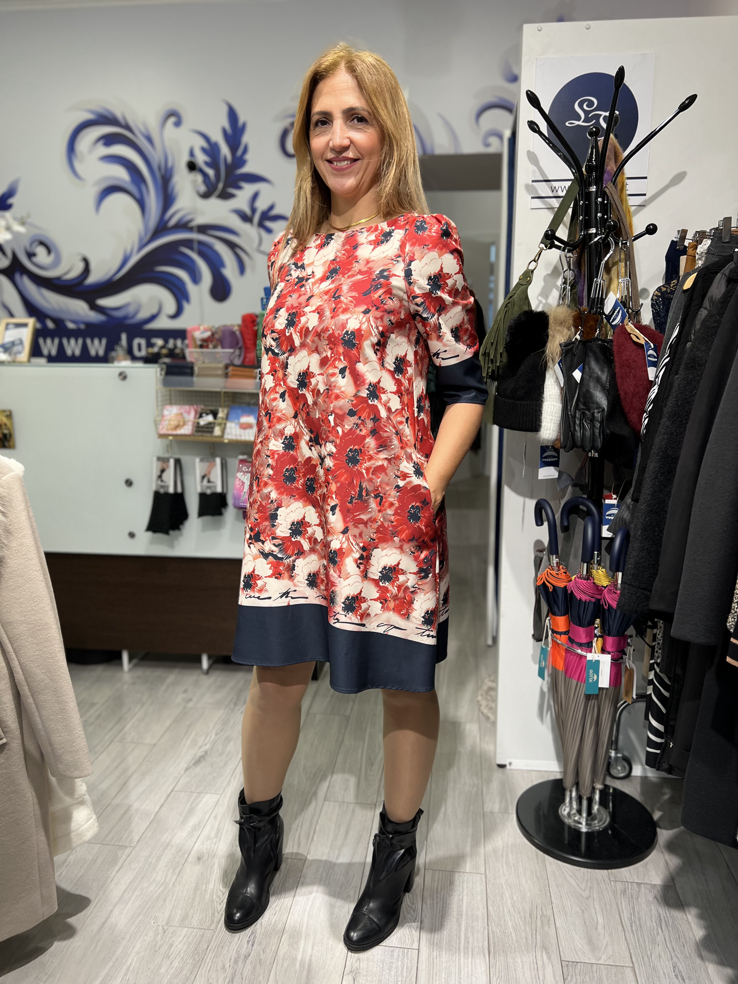 Vestido curto com padrão Ref. 3060009