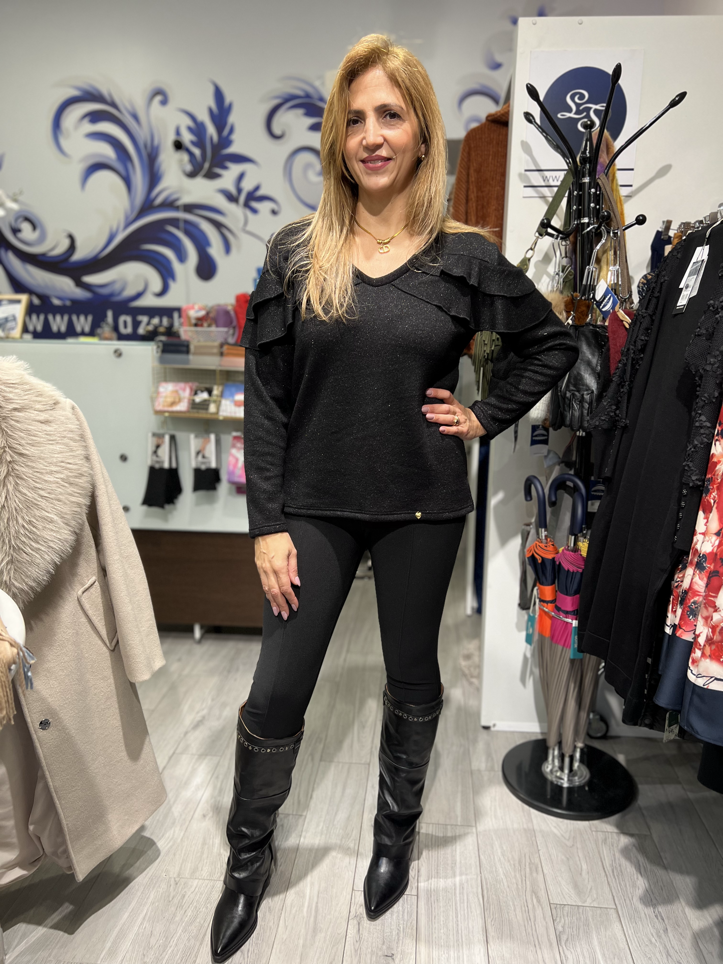 Camisola de malha com folhos Ref. 258735