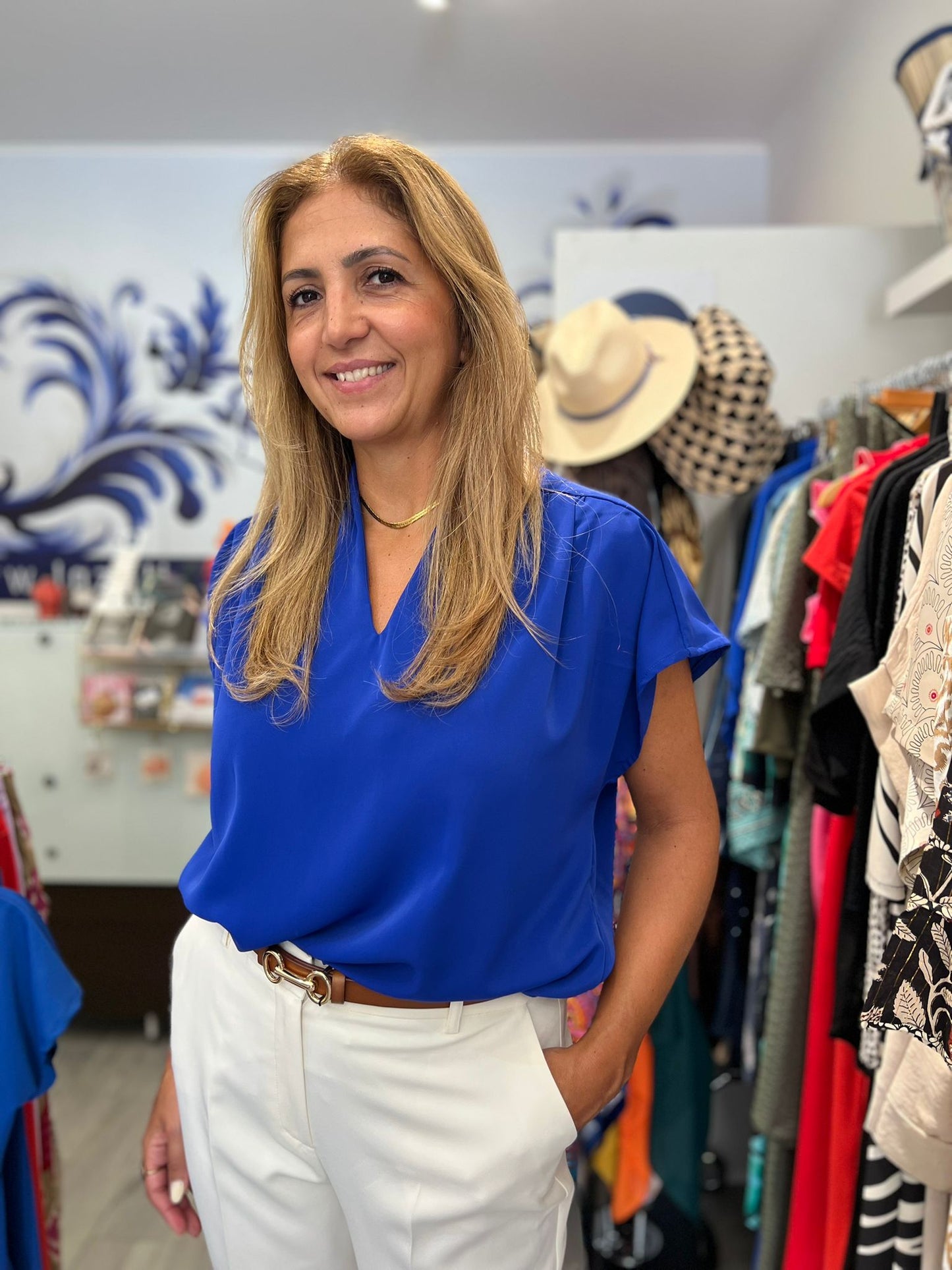 Blusa com gola em bico Ref. 511075