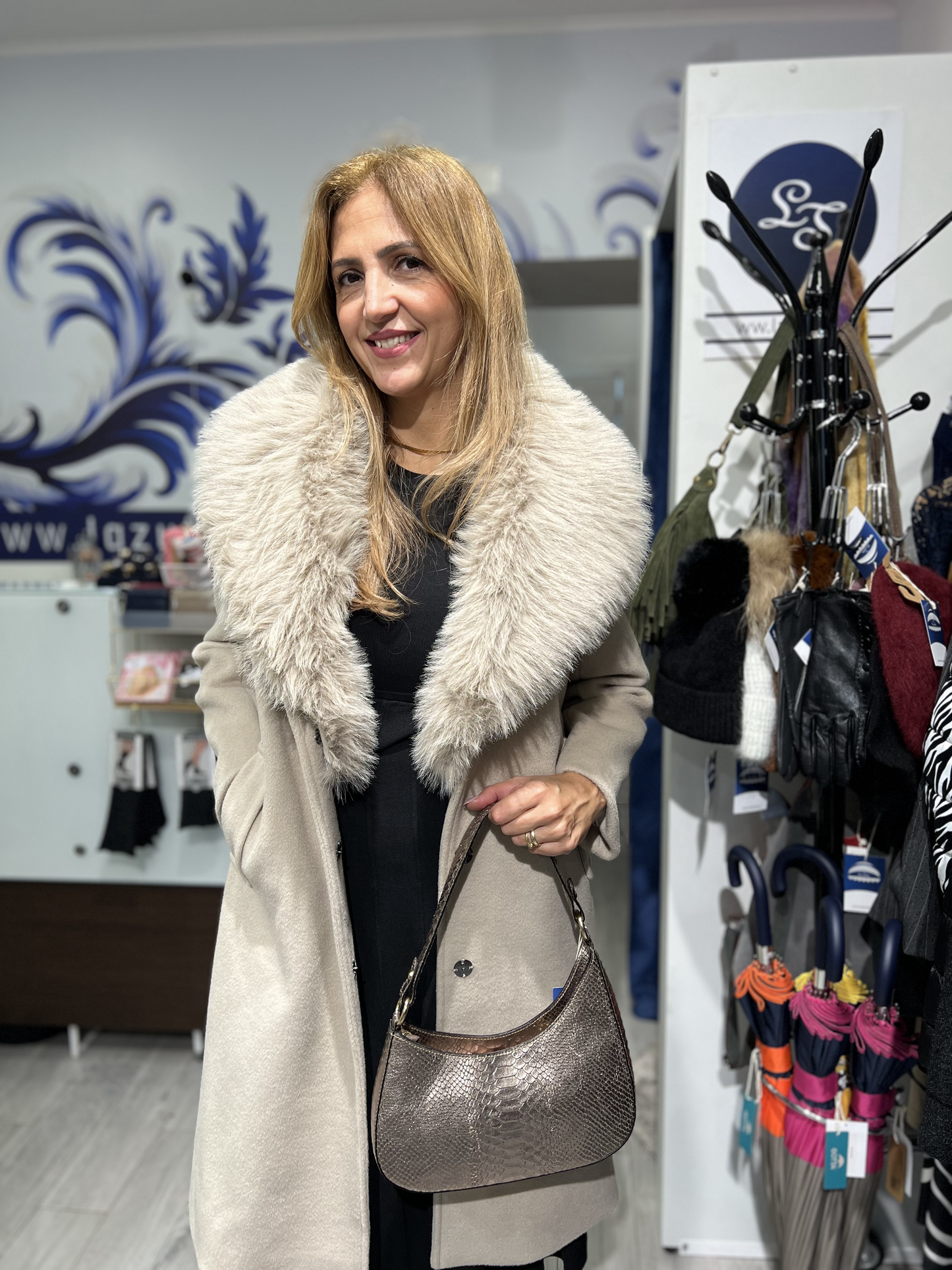 Sobretudo com pelo removível Ref. 255810