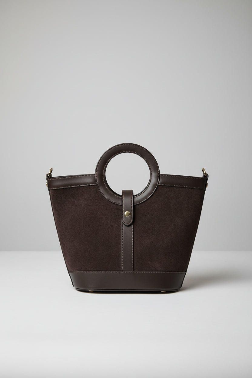 Leather bag with strap Ref. 251161