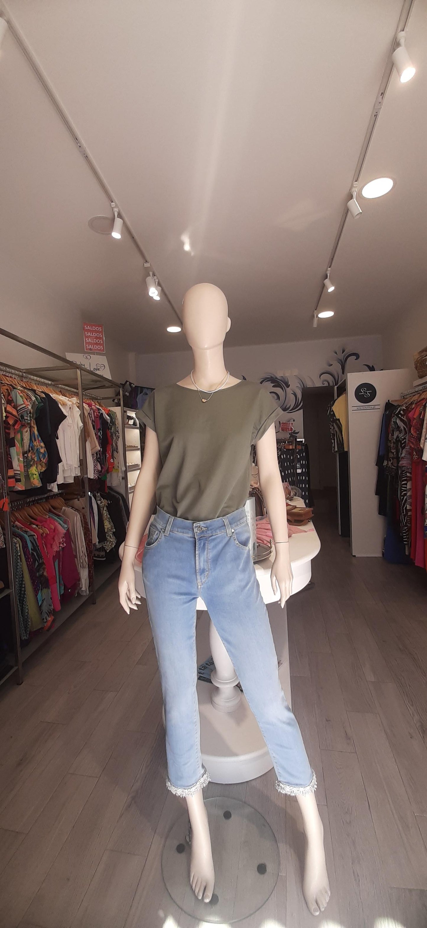 T-shirt básica lisa  Ref. 2426706