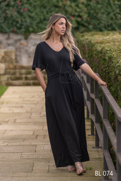 Plain jumpsuit with bow Ref. 254074