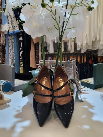 Sapato de verniz em pele Ref.549980