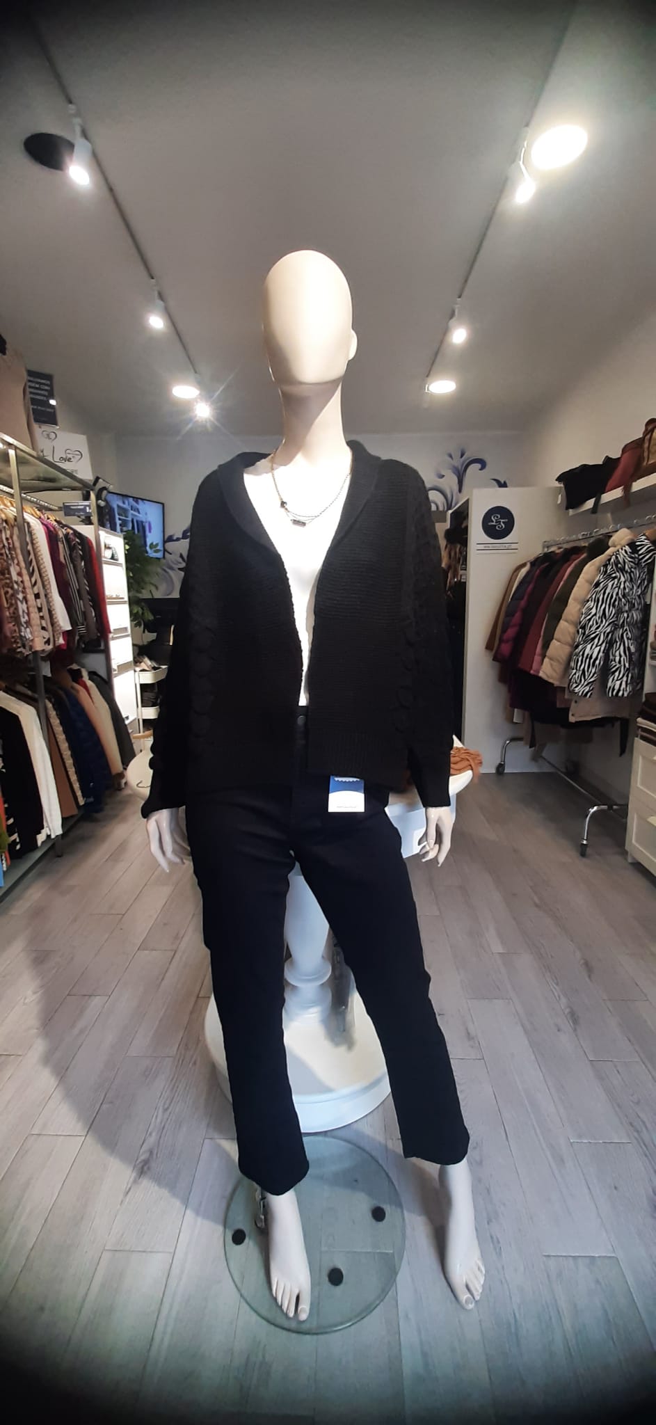 Cardigan curto Ref. 245106