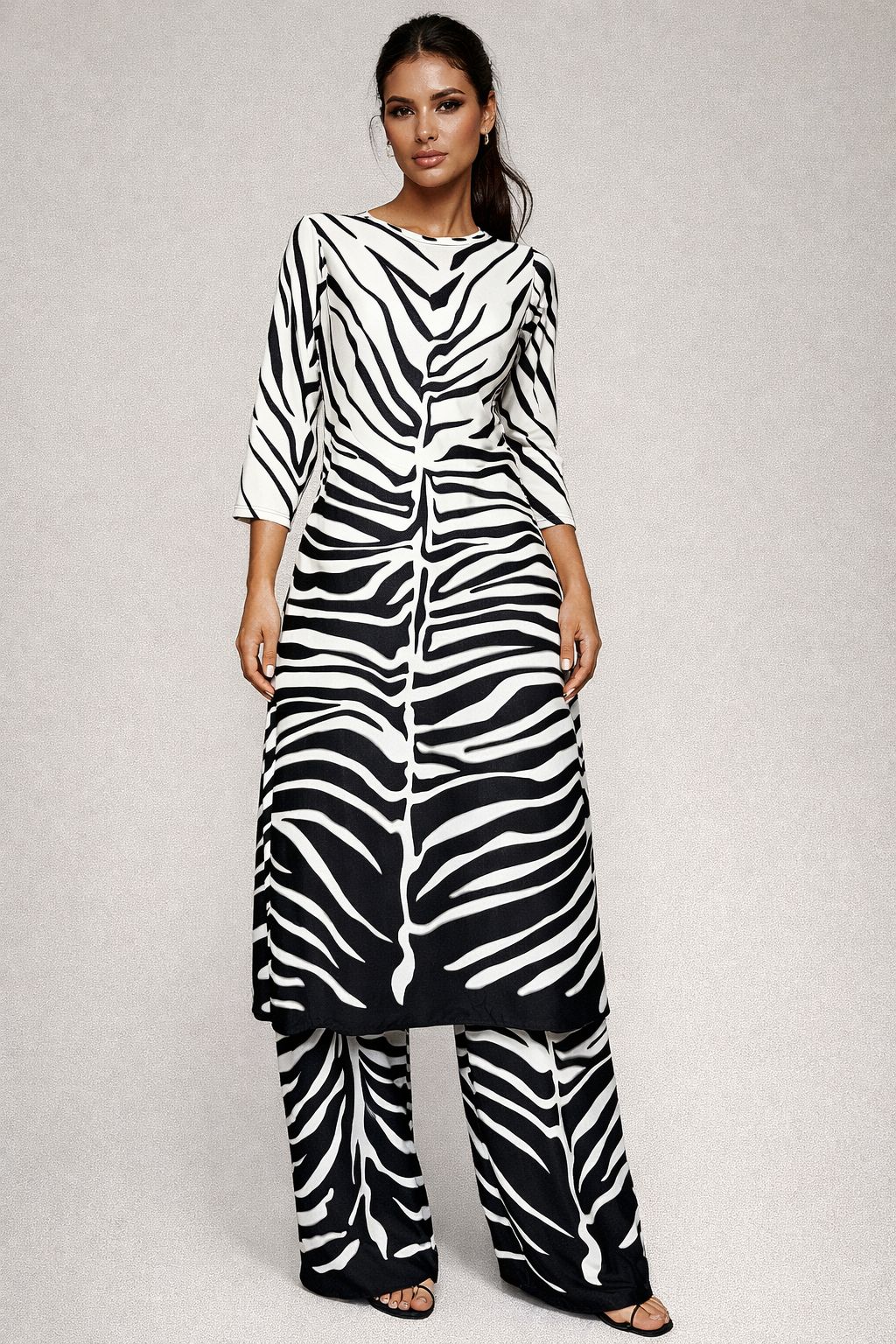 Patterned tunic and trousers set
